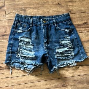 Women’s Medium Jean Shorts
